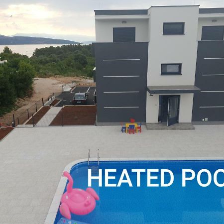 Black&White 2 Apartment Krk Island Bagian luar foto